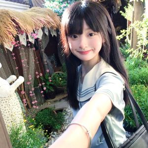 丰满多毛旳大荫道视频
